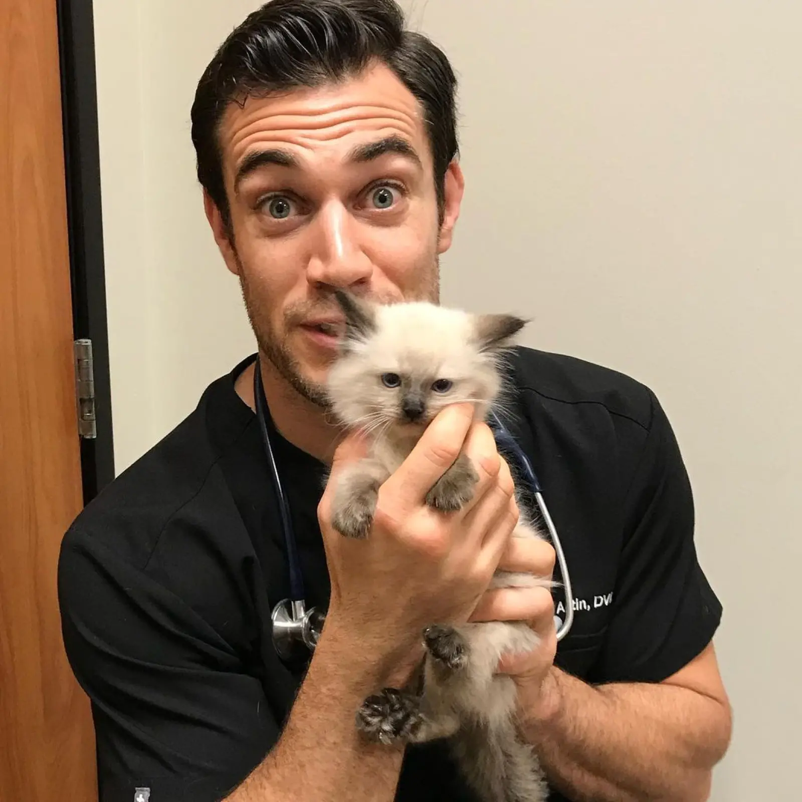 Dr. Evan Antin shares his journey to a veterinarian